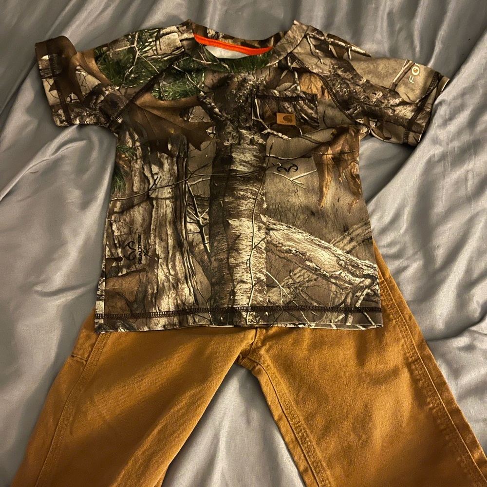Toddler Boys Carharrt outfit vguc